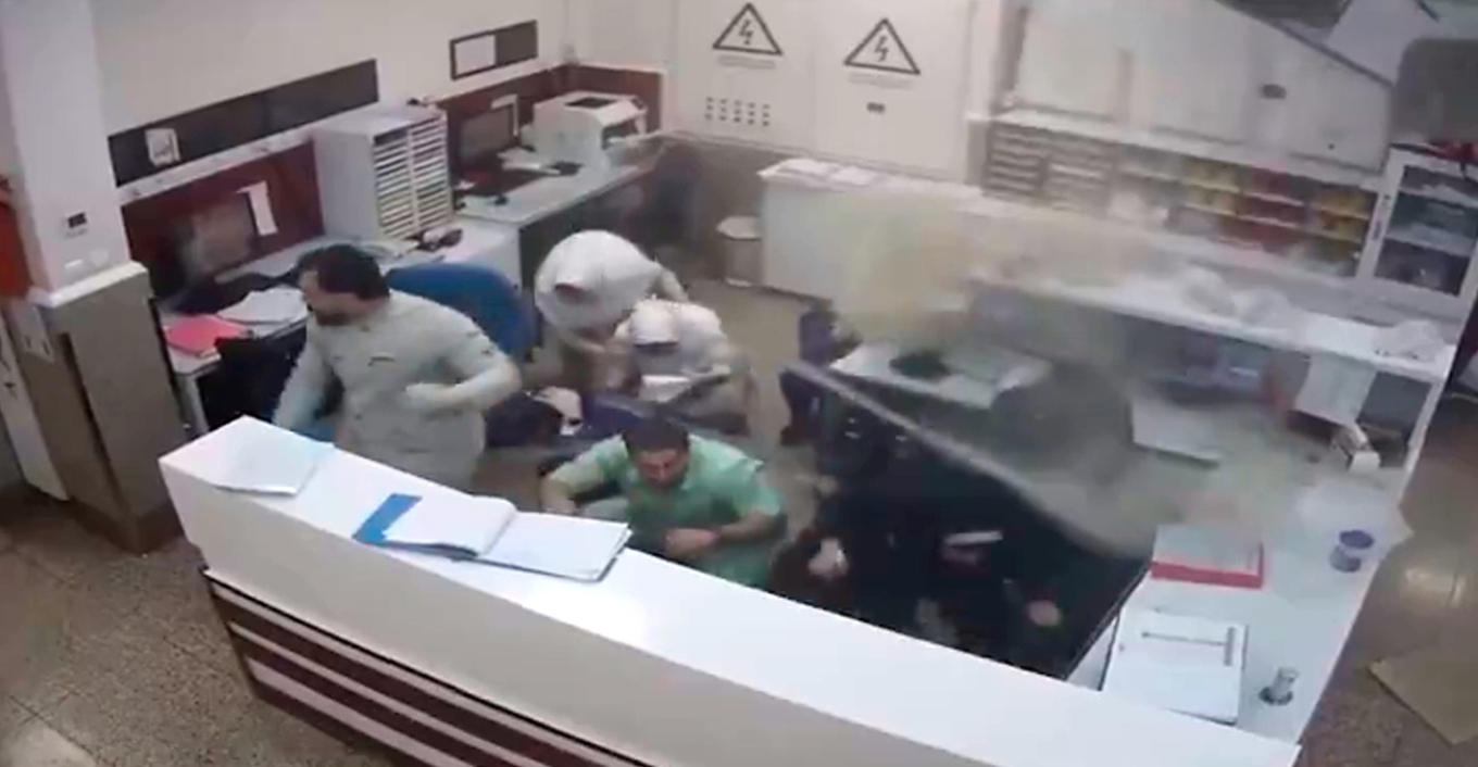 Për jetë a vdekje  Infermjerja shpëton foshnjat e porsalindura  skena kaotike në spitalet iraniane  Pamjet virale