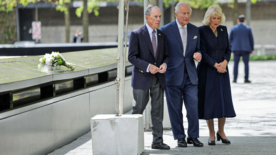 Solidaritet të palëkundur me popullin amerikan   Mbreti Charles dhe Camilla vizituan memorialin e 11 shtatorit në New York