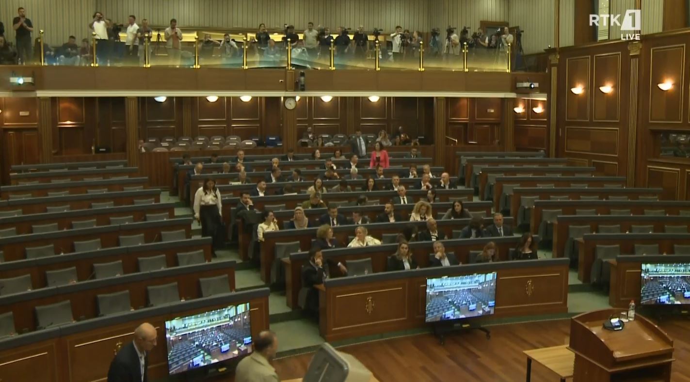 Partitë opozitare në Kosovë bojkotuan seancën, reagon KDI: Zgjedhja e presidentit pa kuorumin e nevojshëm, cenon rendin kushtetues