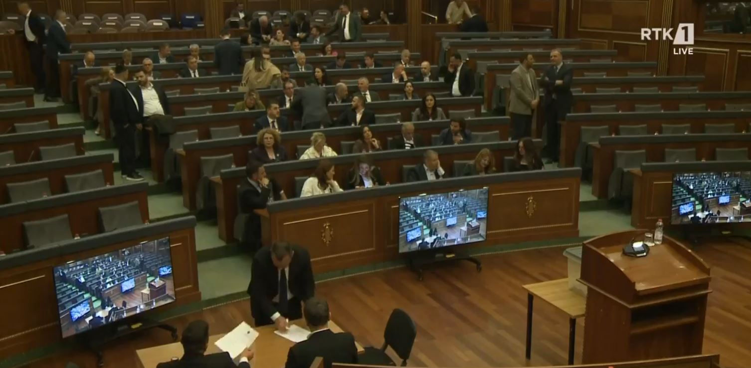 Përfundon raundi i parë i votimit për 2 kandidaturat për Presidentin e Kosovës  Feride Rushiti merr 63 vota  Nesër sërish sean   