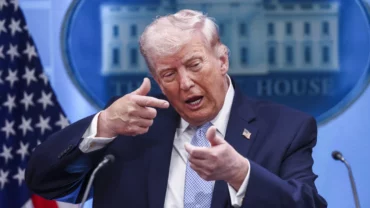 Maketa Trump 7
