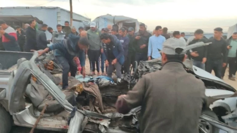 Mixcollage 25 Apr 2026 01 17 Am 1033