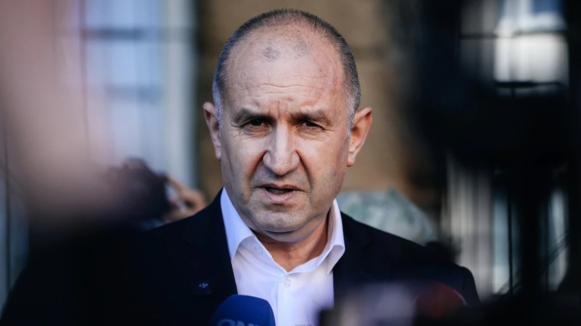 Ushtarak  pilot luftarak dhe tashmë kryeministër  Kush është Rumen Radev  pro rusi që fitoi zgjedhjet në Bullgari