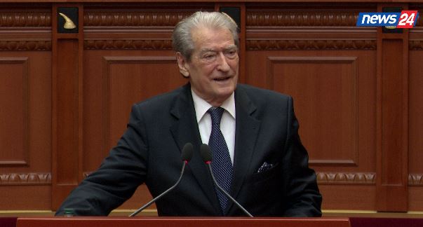  Të hiqen taksat për naftën e fermerëve dhe transportit publik    Berisha thirrje socialistëve  Damkosni Ramën  është mashtrue   