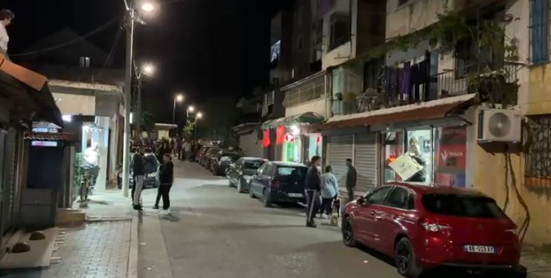 Sherr mes disa të rinjve në Lezhë  policia në vendngjarje  Shkak i konfliktit dyshohet se është bërë një 