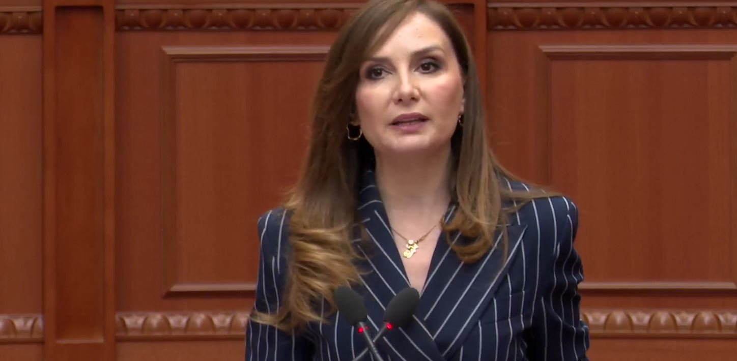 “Na tregoni inventarin e pronave që ka korporata shtetërore”, Tabaku: Pallati i Kongreseve dhe Shtëpia e fëmijëve do të shemben, do të ndërtohen kulla!