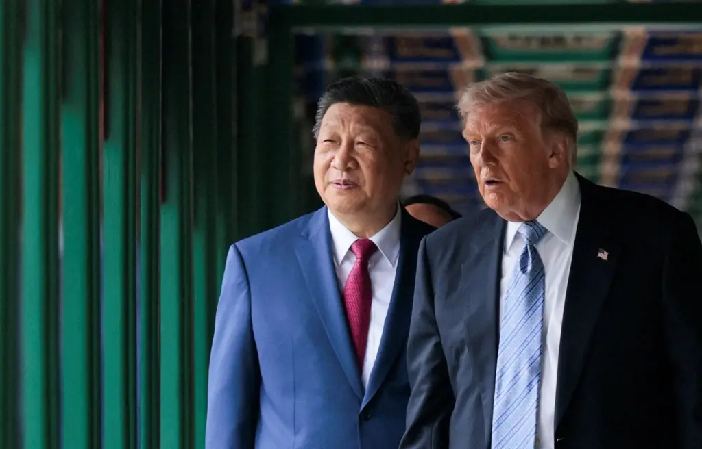 Përfundon vizita e Trump në Kinë  presidenti amerikan largohet me Air Force One
