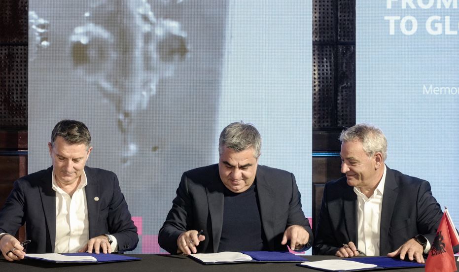 AADF dhe Ministria e Turizmit  Kulturës dhe Sportit nënshkruajnë marrëveshje për paketën e dytë të dosjeve shqiptare në UNESCO