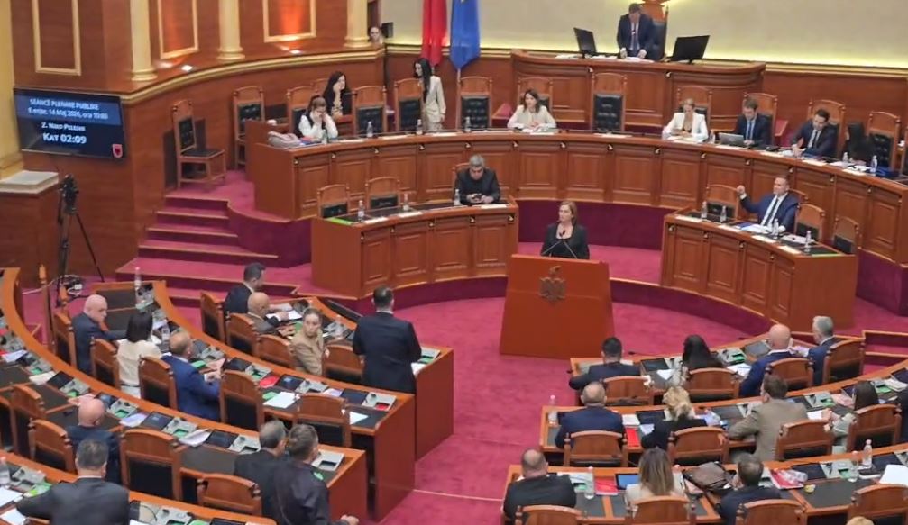 Genta Tafa betohet si Komisionere për Mbrojtjen nga Diskriminimi  reagime të forta nga deputetët e PD