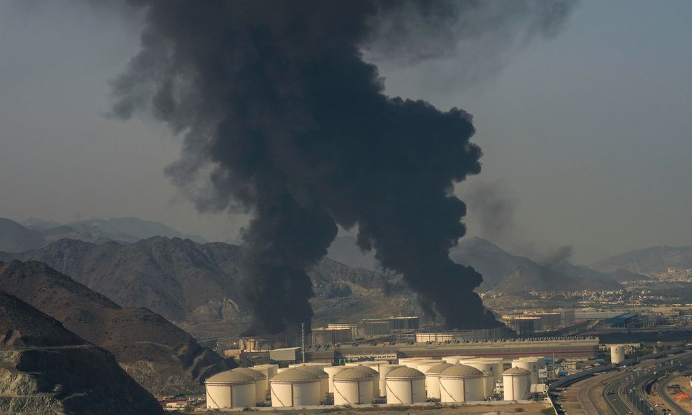 Përshkallëzohet kriza në Hormuz, rriten tensionet SHBA-Iran dhe tronditet tregu i energjisë