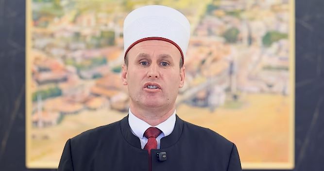 Nesër Kurban Bajrami  kreu i KMSH Bujar Spahiu uron besimtarët  Më shumë harmoni  dialog dhe mirëkuptim 