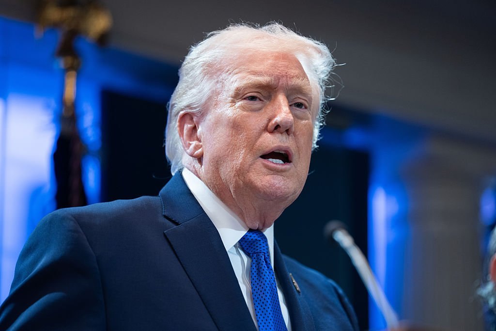 donald-trump-kerkon-ndihmen-e-kines-ne-luften-me-iranin