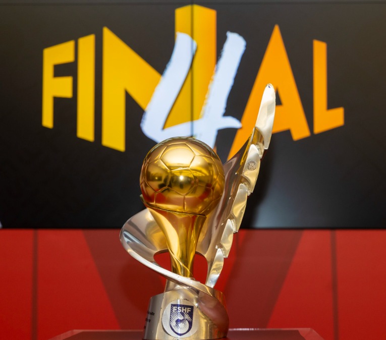  Final 4   tre skuadra në garë për titullin kampion  ja skenarët e javës finale
