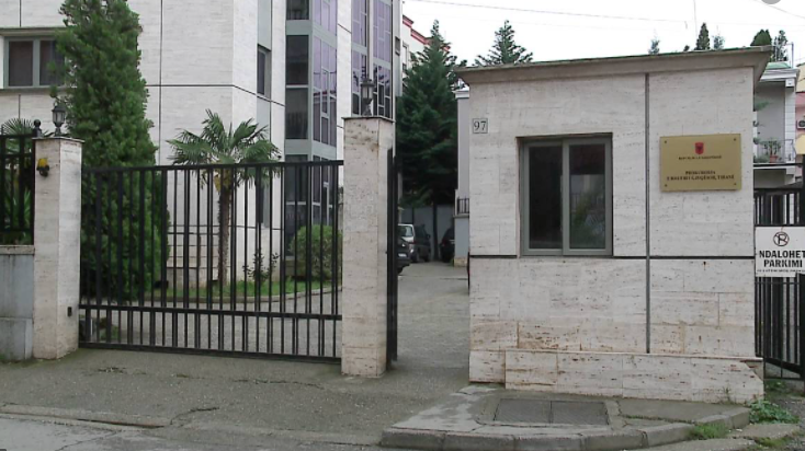 Akuza për mashtrim dhe pastrim parash  Gjykata e Tiranës cakton detyrim paraqitje për Giovanni Telesco