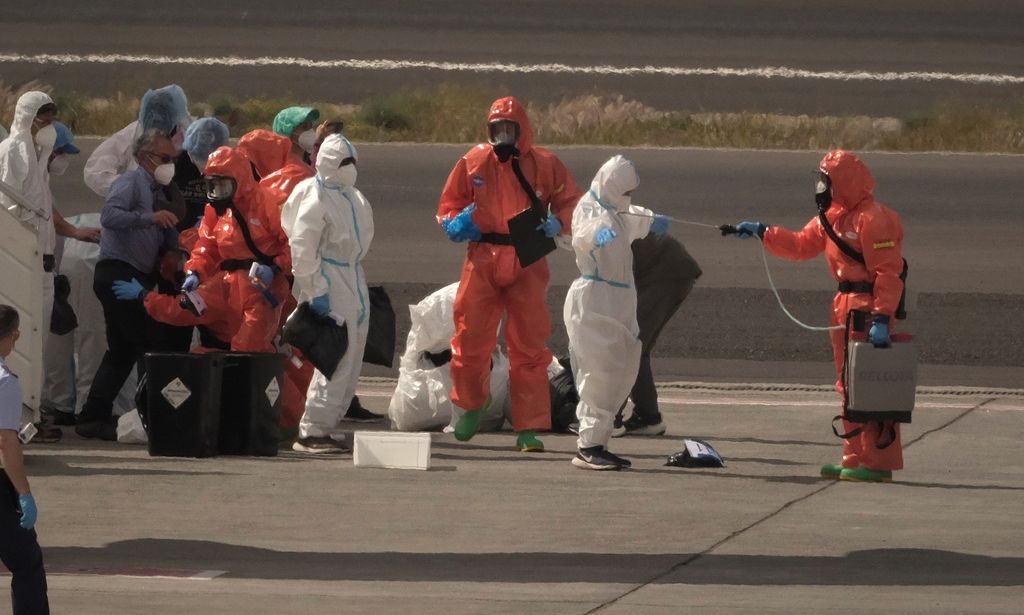 Hantavirusi  Qendrat Amerikane për Kontrollin dhe Parandalimin e Sëmundjeve  CDC  do të monitorojnë 41 persona për javë të tër   