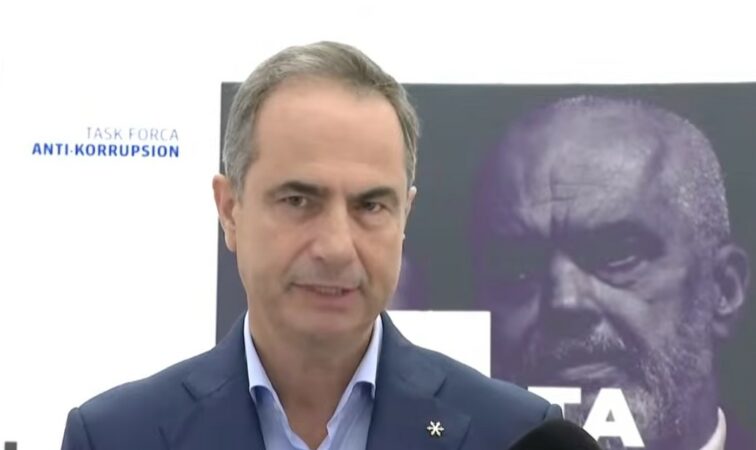 Luçiano Boçi.pjg