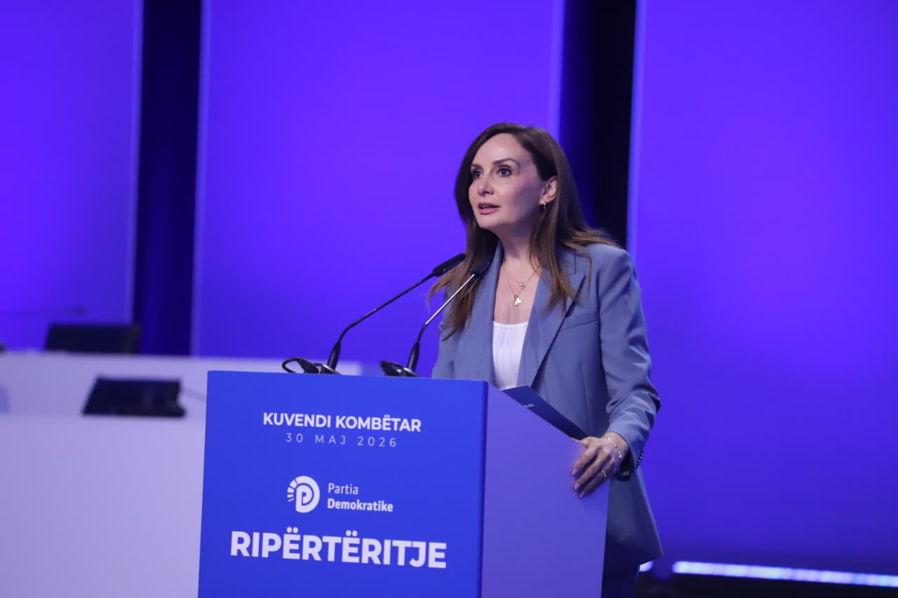 Tabaku nga Kuvendi i PD  Partia Demokratike duhet të bëhet shtëpia e çdo shqiptari që kërkon të ndryshojë këtë sistem