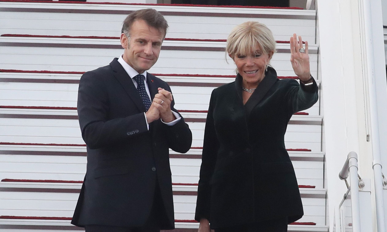 je-shume-e-bukur-mesazhi-i-macron-per-aktoren-iraniane-reagon-per-here-te-pare-brigitte-nuk-ia-kontrolloj-kurre-telefonin