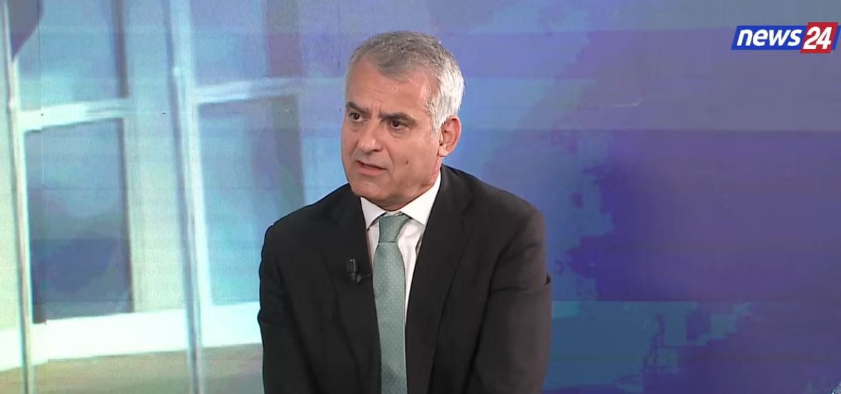  Jemi në autokraci   Vangjel Dule  Opozita ka bërë një gabim konceptual  Qeveria nuk rrëzohet me protesta nëse 