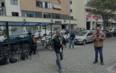 Endi Meksi Ne Spak