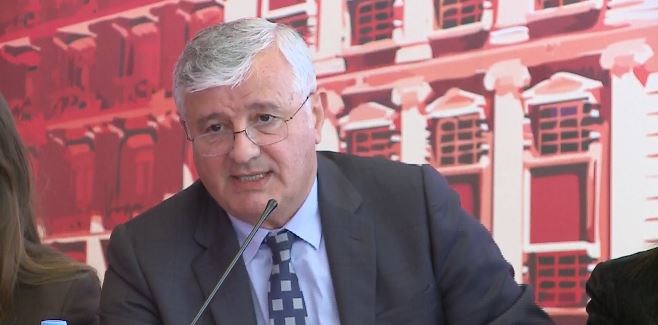Simpozium në Universitetin Luarasi: Nga Kanuni te Inteligjenca Artificiale, rruga e gjatë drejt dinjitetit njerëzor
