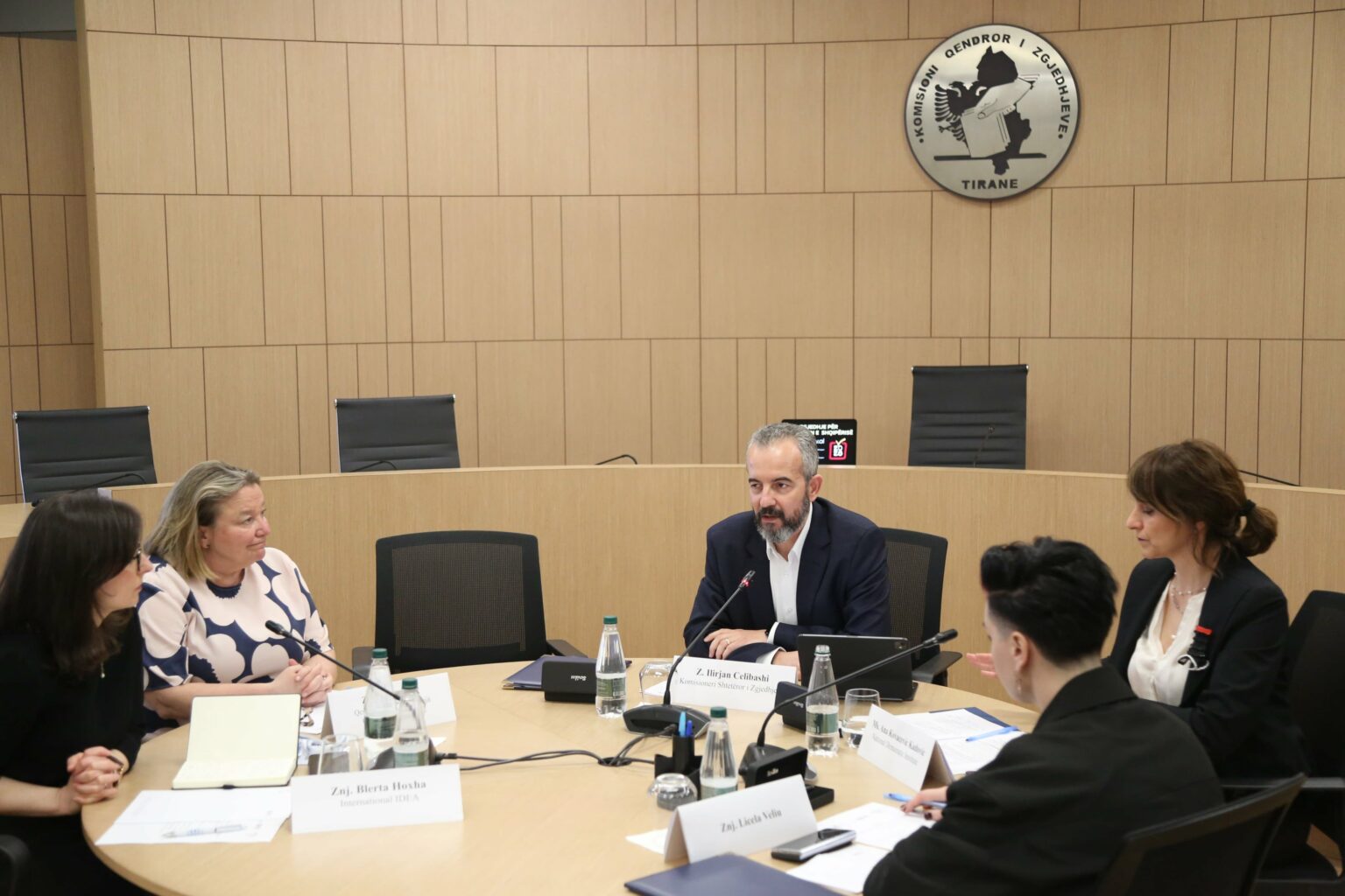  Shkelje në raportimin financiar   Komisioneri Shtetëror shqyrton nesër projektvendimin për auditimin e fushatës së 11 Majit     