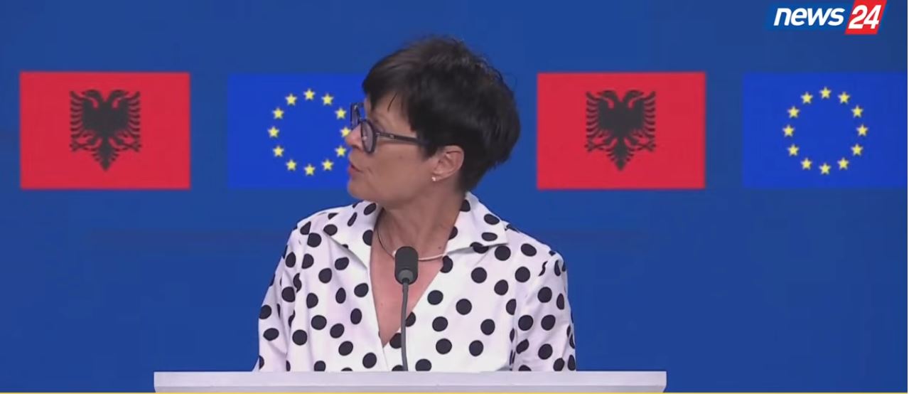 LIVE  Nis konferenca e 8 të Ndërqeveritare Shqipëri BE  Marta Kos  Shqipëria hap të madh drejt anëtarësimit