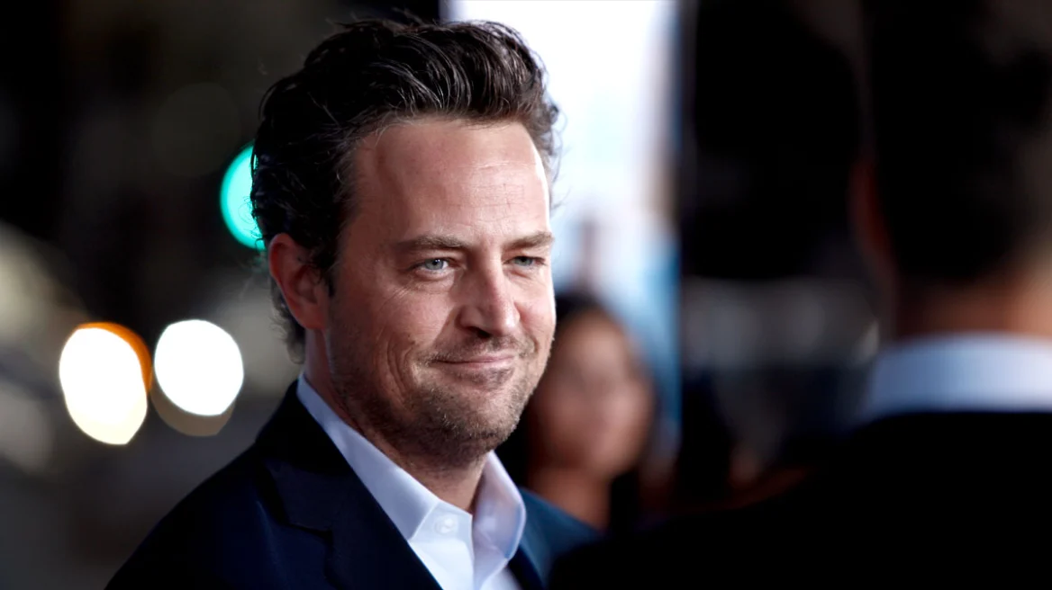Vdekja e aktorit të njohur Matthew Perry  ish asistenti i tij dënohet me mbi 3 vite burg  Bashkëpunoi me dy mjekë të tjerë dhe   