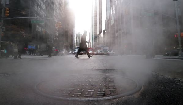 EMRI FOTO  Zbriti nga makina dhe ra në pusetë  humb jetën 56 vjeçarja shqiptare në New York