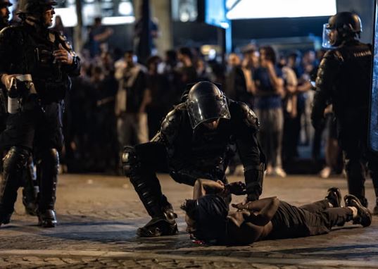 Policiaa