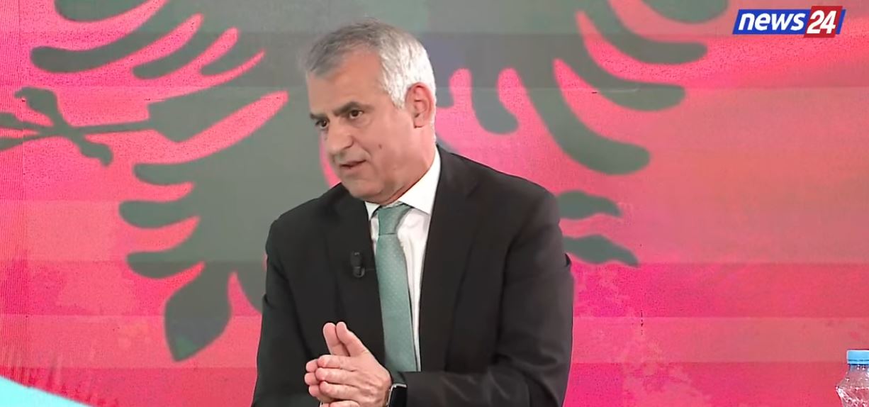 Skandali Balluku   Kur drejtësia iu afrua  oborrit  të Ramës  nisi presionet   Dule  Socialistët para kryeministri   