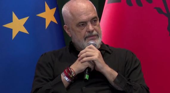 Protesta kundër tij gjithnjë e në rritje, Rama par