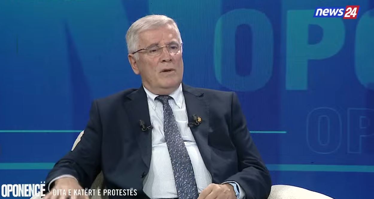  Protestë madhështore dhe civile   ish ambasadori Tarifa  I kujton lidershipit se populli të zgjedh  mjaft me arrogancë