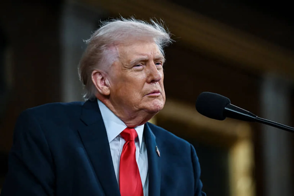 Trump  Bllokada detare e Iranit është më efektive se sulmet ajrore