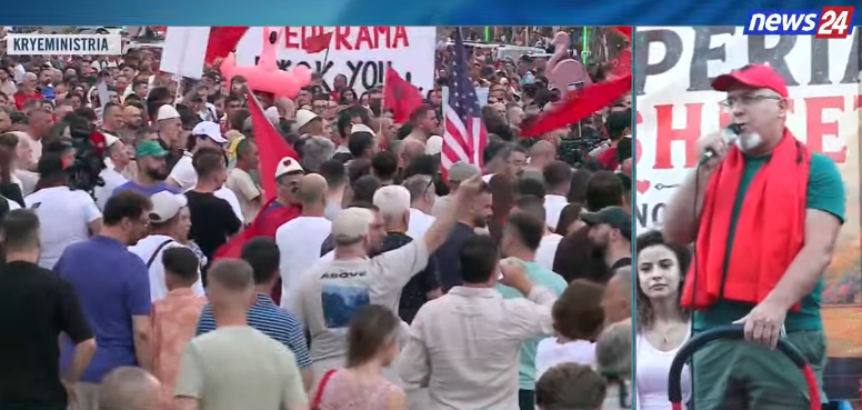 Revolta kundër kryeministrit   Do protestojmë deri në rrëzimin e diktatori të fundit   protestuesi nga diaspora  Të shpallim n   