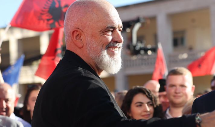 po-kerkon-te-piketoje-sa-me-shume-figura-armike-analiza-ne-birn-bota-e-trilluar-e-rames-perballe-reali
