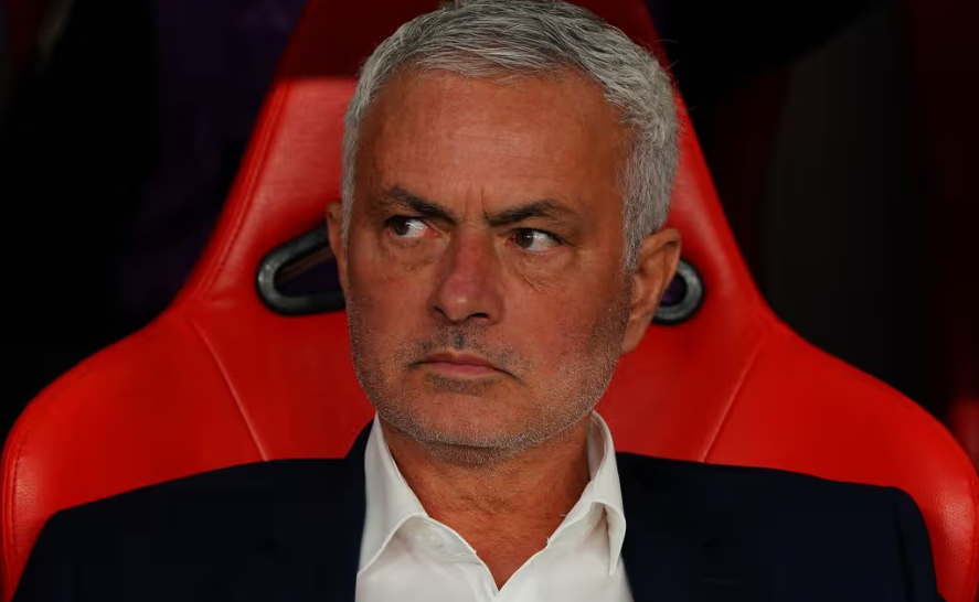 Mourinho afrohet edhe më shumë me Realin, Benfica liron trajnerin
