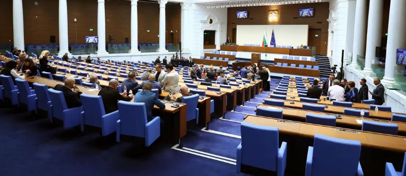 Analiza/ Pse Bullgaria ndaloi furnizimin me armë të Ukrainës?