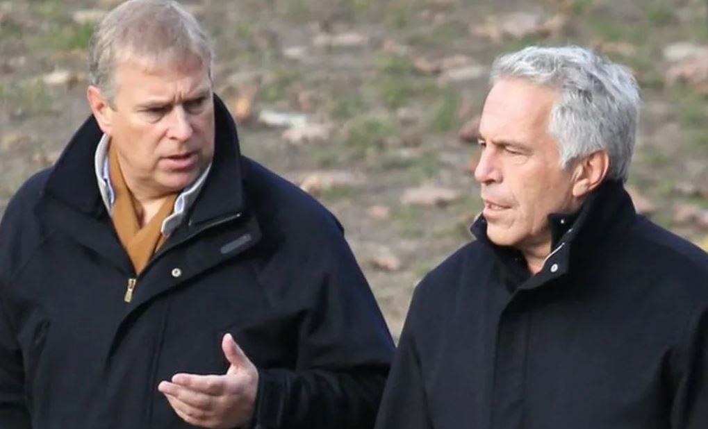 Nuk kanë fund problemet për Pallatin Buckingham  Ishte viktimë e abuzimeve nga Epstein  gruaja akuzon familjen mbretërore  Mbr   