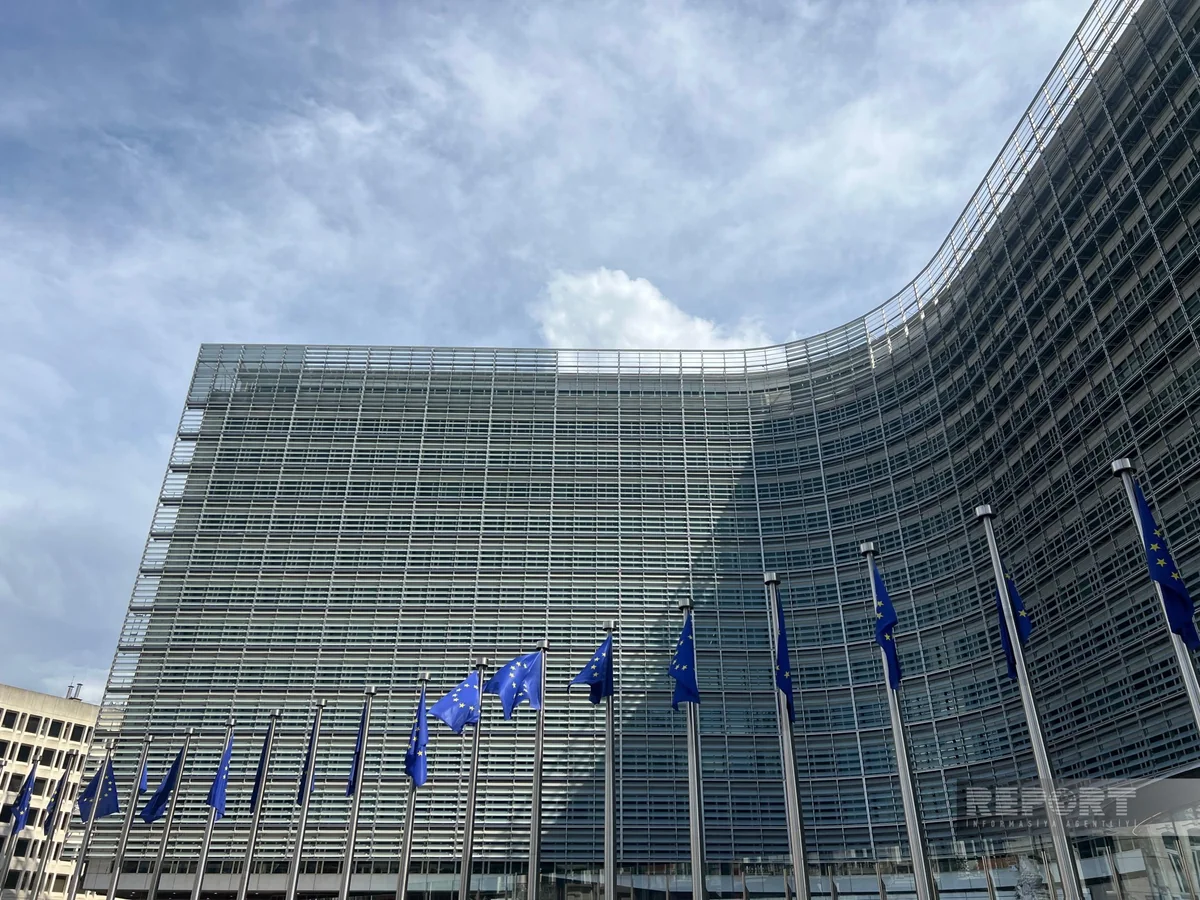 Komisioni Evropian synon të transferojë 90 miliardë euro në Ukrainë deri në fund të vitit 2027