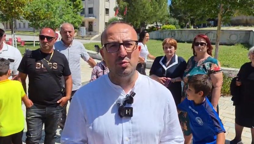 Protesta, Korreshi: Lushnja sot foli, qytetarët kërkojnë Spi