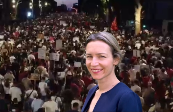Lea Ypi Protesta