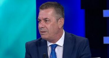 Lorenc Vangjeli Protestat Edi Rama.jkpg