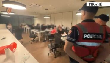 Policia