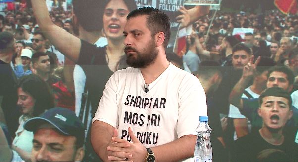 Protestat masive   Shqiptar  mos rri po duku    Shpend Gashi flet për procedimin  Autogol i Ramës  Reagimi i opozitës i hodhi    
