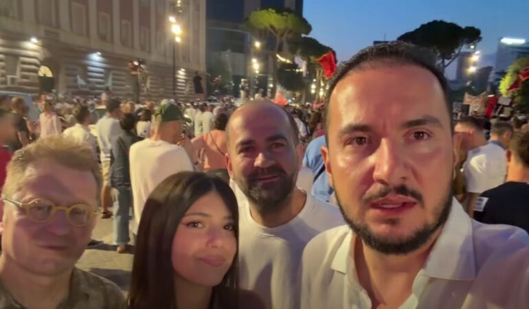 Salianji Ne Protesten E Qytetareve