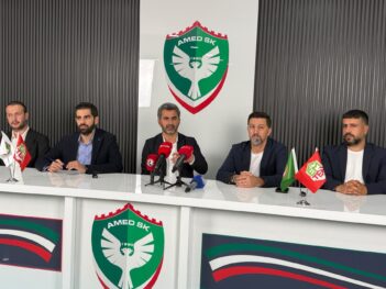 Amed Sportİf Faalİyetler'de Yenİ Teknİk DİrektÖr Besnİk Hasİ Oldu