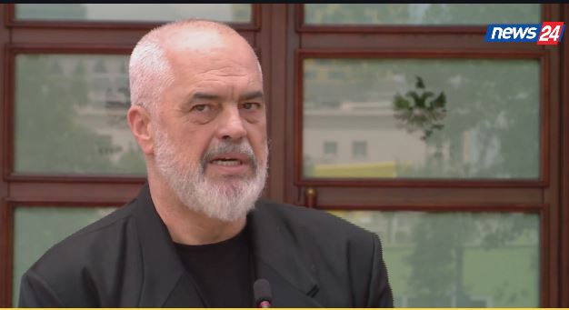 Protesta e organizuar nga jashtë  Rama  gjen fajtorin   Vendet kundër BE organizojnë e nxisin situata të ngjashme    
