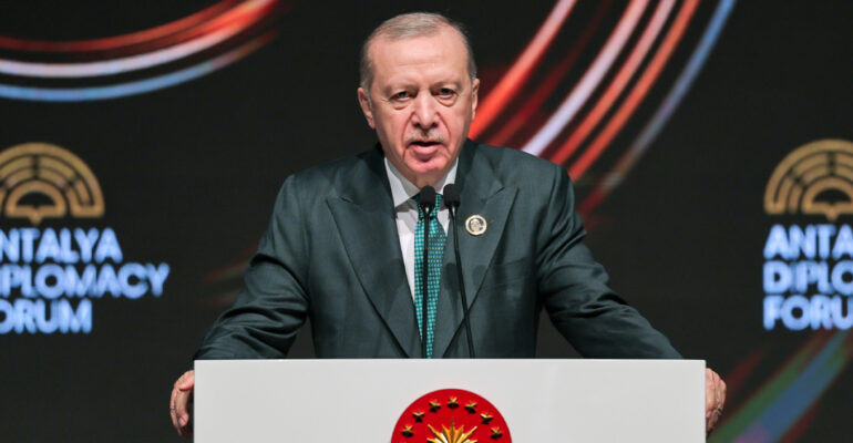 Erdogan Mak (1)
