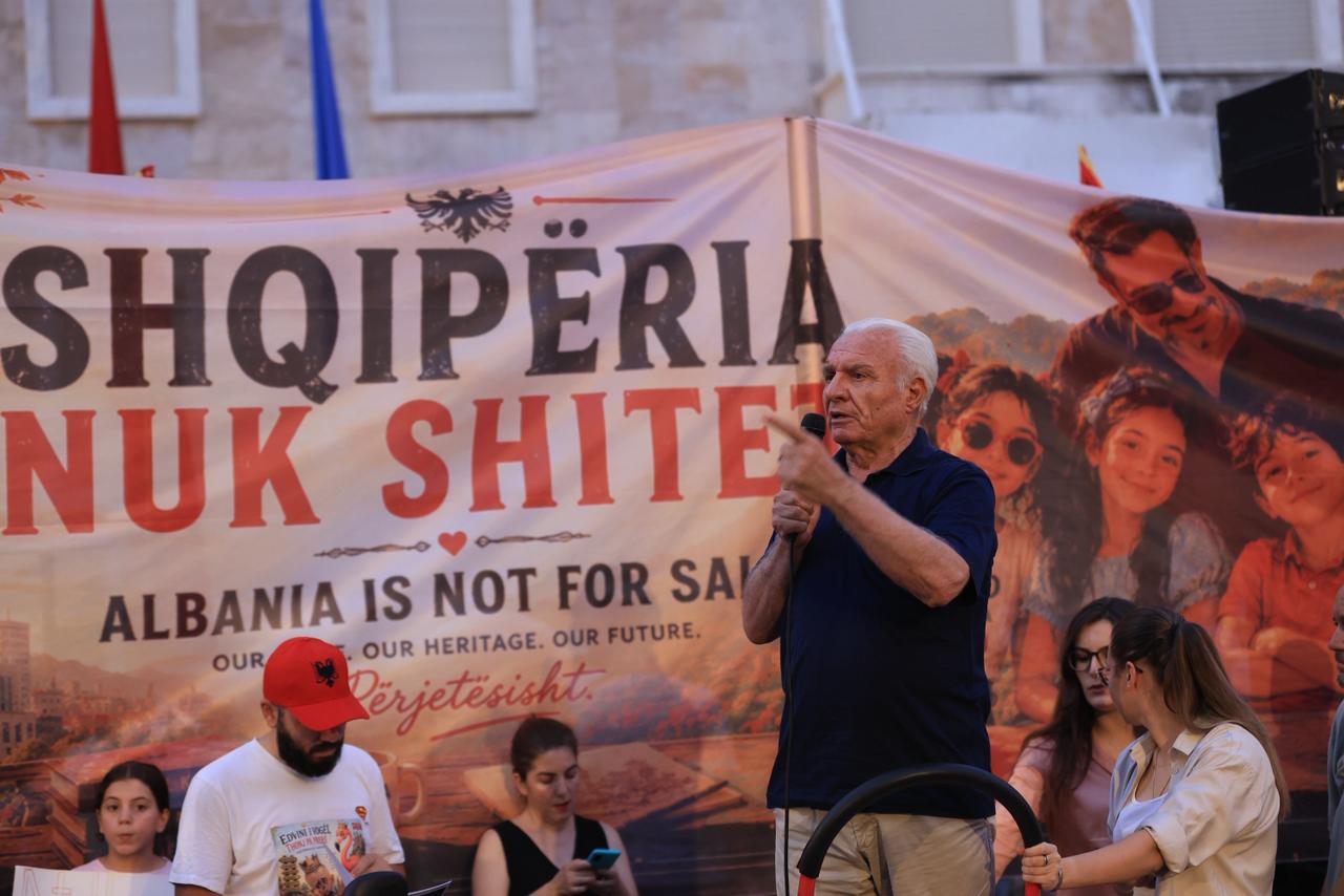 Mithat Havari  Kur shemba parkun  Rinia  kisha përballë krimin e organizuar  Rama më futi miq  por e poshtërova  Kryeministri    